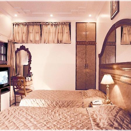 Bajaj Indian Home Stay New Delhi Exterior photo