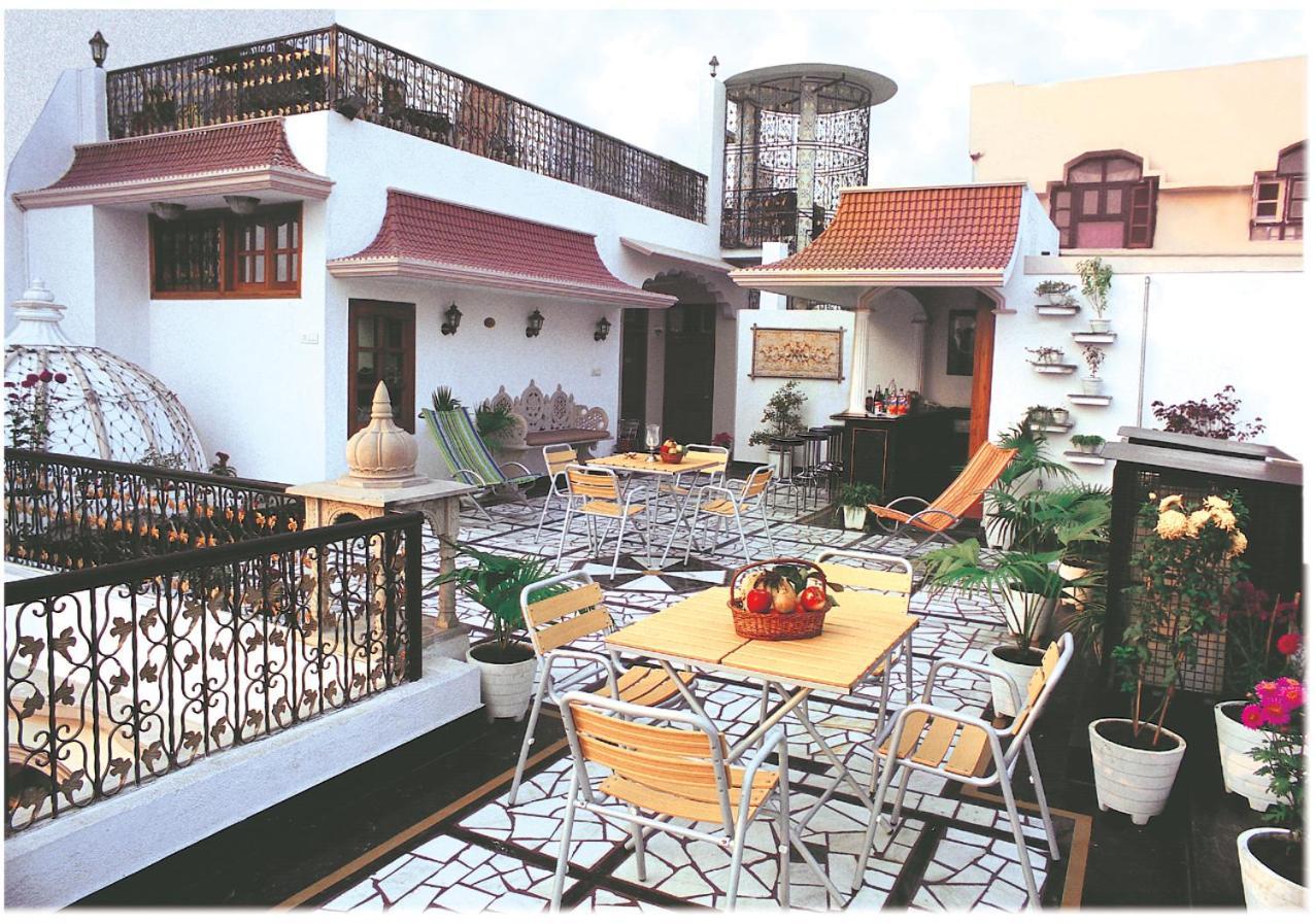 Bajaj Indian Home Stay New Delhi Exterior photo